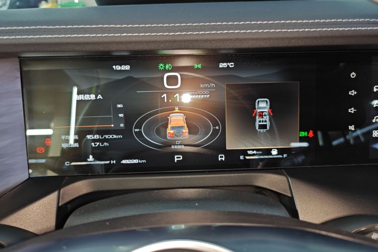 坦克300 2022款 2.0T 坦克游侠中控内饰14