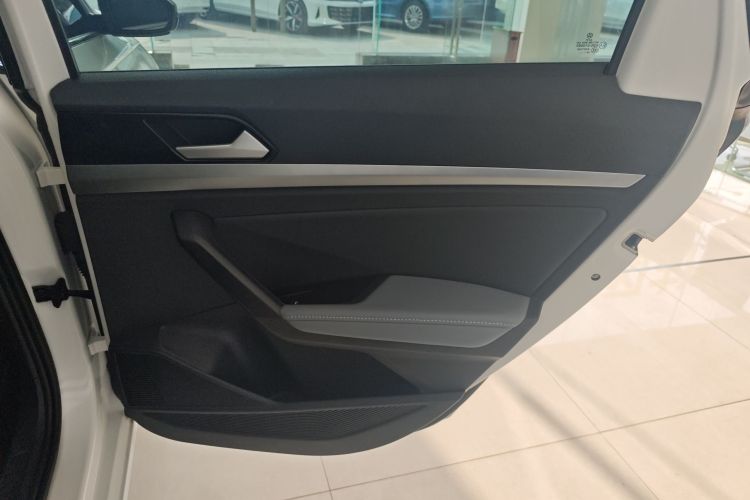 大众 朗逸 2024款 1.5L 自动满逸版中控内饰45