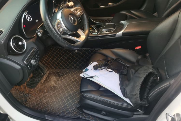 奔驰C级 2020款 改款 C 260 L 运动版局部细节19