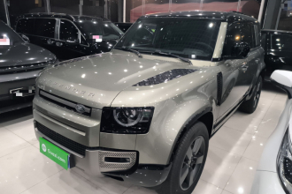 路虎卫士 2025款 110 3.0T P400 X-Dynamic HSE