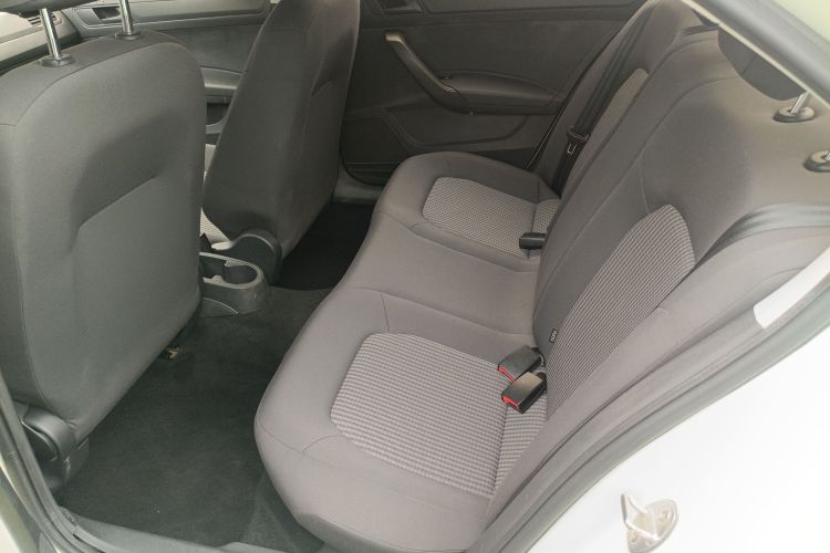 大众 桑塔纳 2017款 浩纳 1.6L 自动风尚版中控内饰21