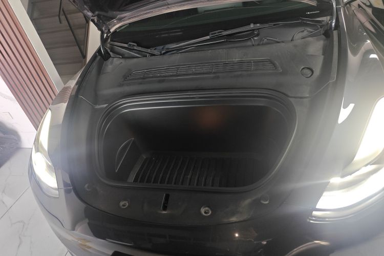 特斯拉 Model Y 2024款 后轮驱动版局部细节24