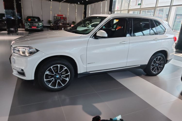 宝马X5(进口) 2017款 xDrive35i 典雅型车身外观6003