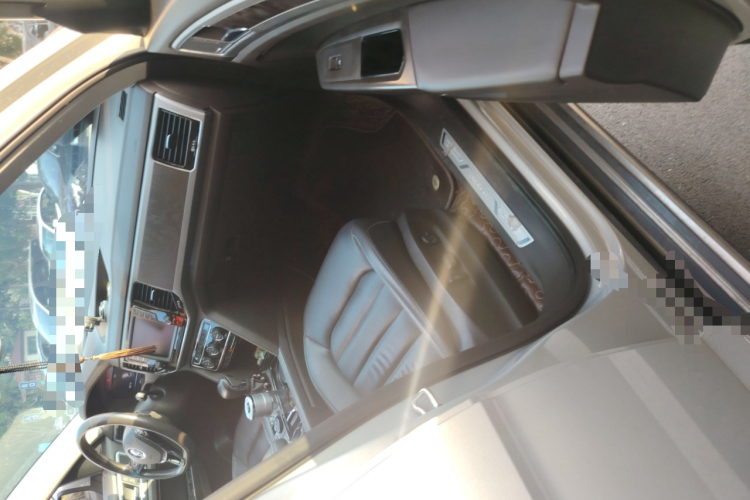 大众 途昂 2017款 380TSI 四驱旗舰版局部细节9005