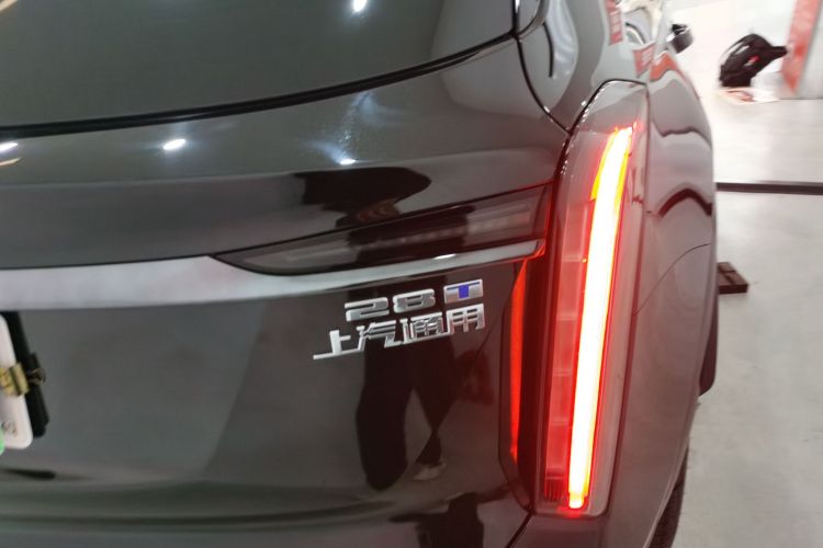 凯迪拉克XT5 2025款 2.0T 豪华型车身外观6006