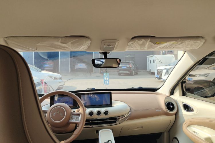 五菱汽车 五菱缤果 2025款 333km 灵犀互联款中控内饰22