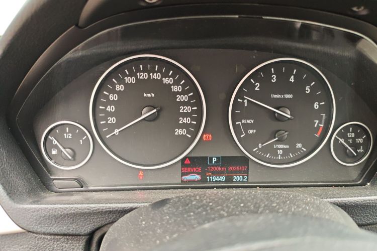 宝马3系 2016款 320Li 时尚型局部细节14