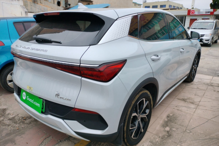 比亚迪 元PLUS 2022款 510KM 尊荣型车身外观7