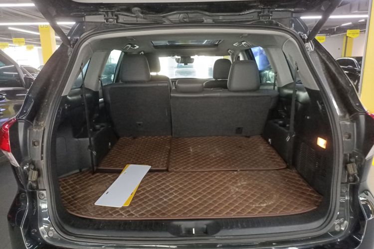 丰田 汉兰达 2018款 2.0T 四驱豪华版 7座 国VI机舱底盘23