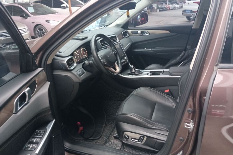 领克01 2017款 2.0T 两驱型Pro版中控内饰7003