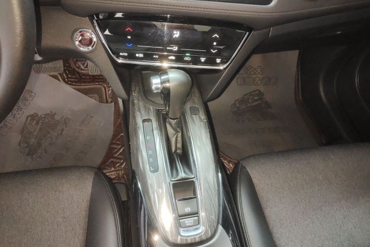 本田XR-V 2020款 220TURBO CVT豪华版中控内饰18