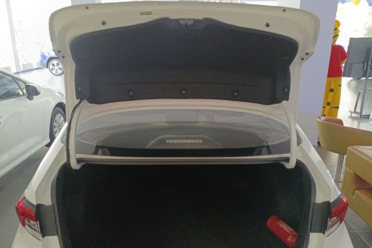 丰田 卡罗拉 2023款 1.2T 先锋版局部细节23