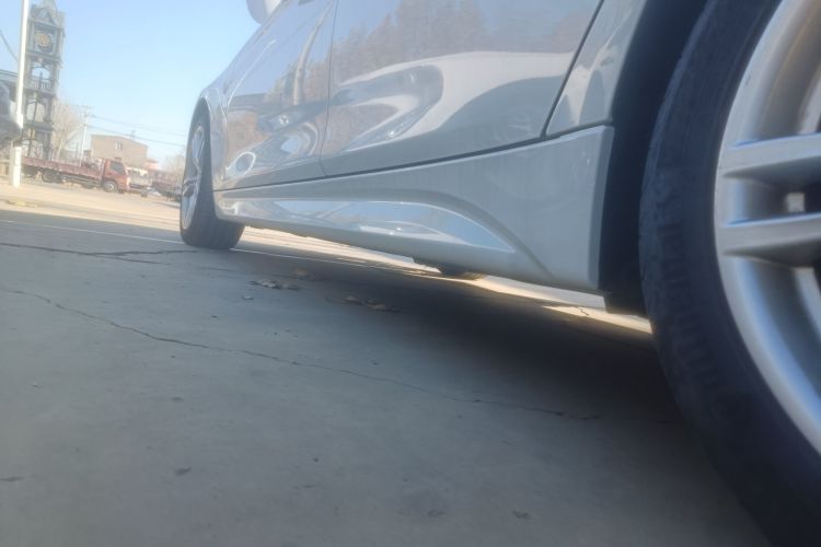 宝马3系 2019款 320i M运动套装局部细节9002