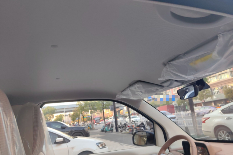 五菱汽车 宏光MINIEV 2024款 第三代 215km 青春版中控内饰22