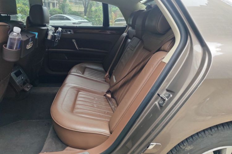 大众 辉腾 2012款 3.0L 商务型中控内饰21