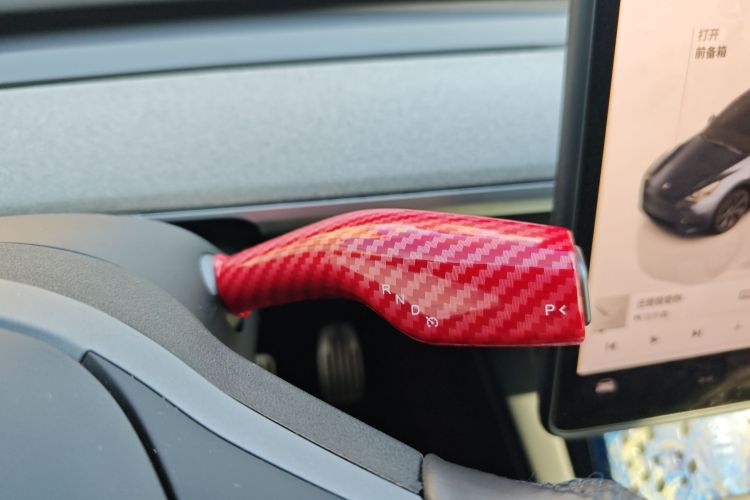 特斯拉 Model Y 2024款 后轮驱动版中控内饰18