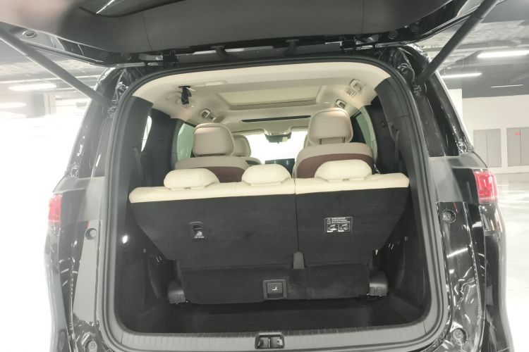 比亚迪 夏 2025款 DM-i 1.5T 180km 超越型机舱底盘23