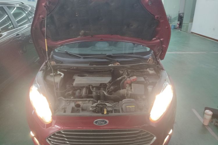 福特 嘉年华 2013款 两厢 1.5L 自动时尚型局部细节24