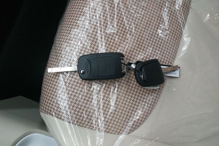 五菱汽车 宏光MINIEV 2024款 第三代 215km 青春版中控内饰7001