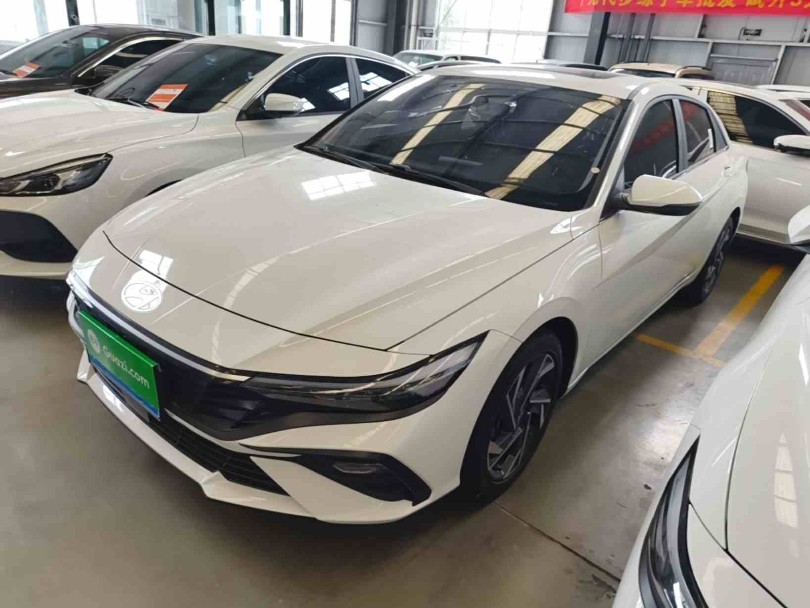 现代 伊兰特 2023款 1.5L CVT GLX精英版(2)