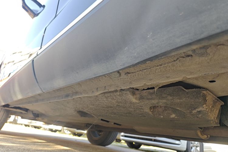 红旗HS5 2022款 2.0T 智联旗享版局部细节9002