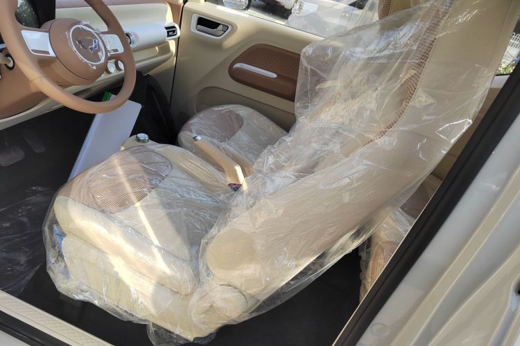 五菱汽车 宏光MINIEV 2024款 第三代 215km 青春版中控内饰19