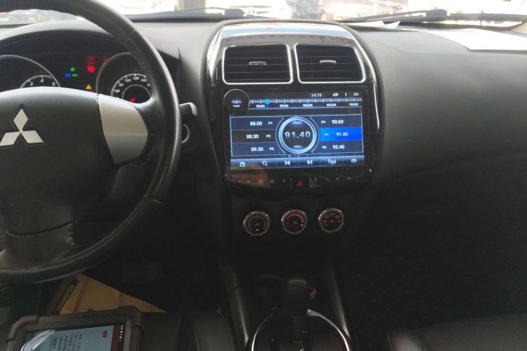 三菱 劲炫ASX 2018款 2.0L CVT两驱尊享版局部细节16