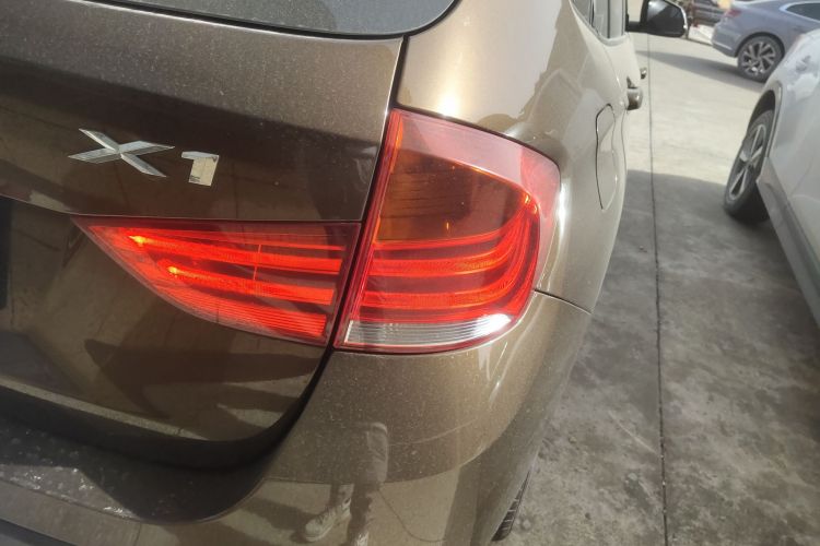 宝马X1 2013款 sDrive18i 时尚型车身外观6006