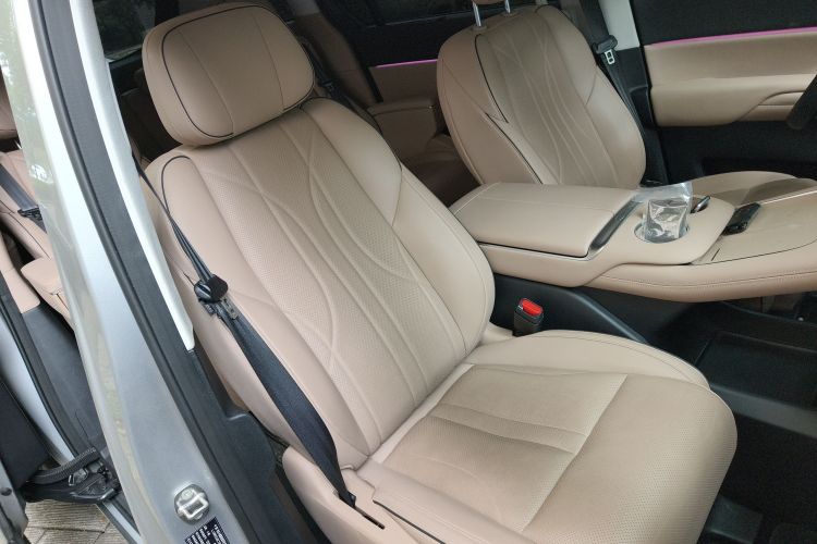 小鹏X9 2024款 610长续航Pro局部细节41