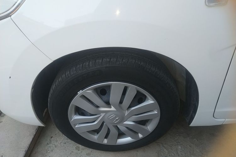 本田 飞度 2014款 1.5L LX CVT舒适型车身外观6007