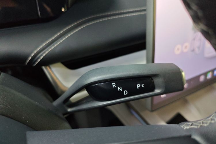 小米汽车 小米SU7 2024款 四驱超长续航高阶智驾Max版局部细节18