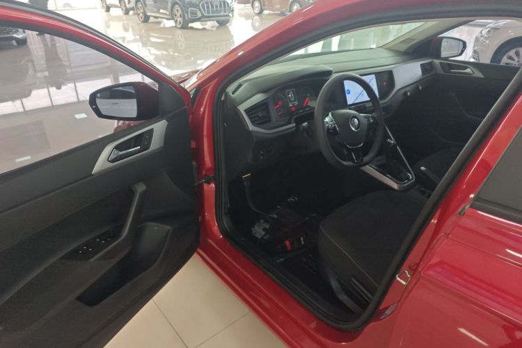 大众 Polo 2019款 Plus 1.5L 自动全景乐享版中控内饰20