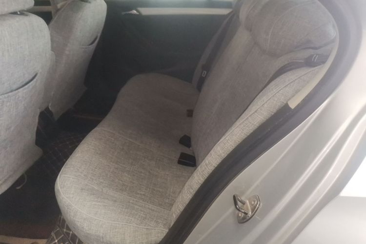 大众 捷达 2013款 1.6L 手动舒适型中控内饰7004