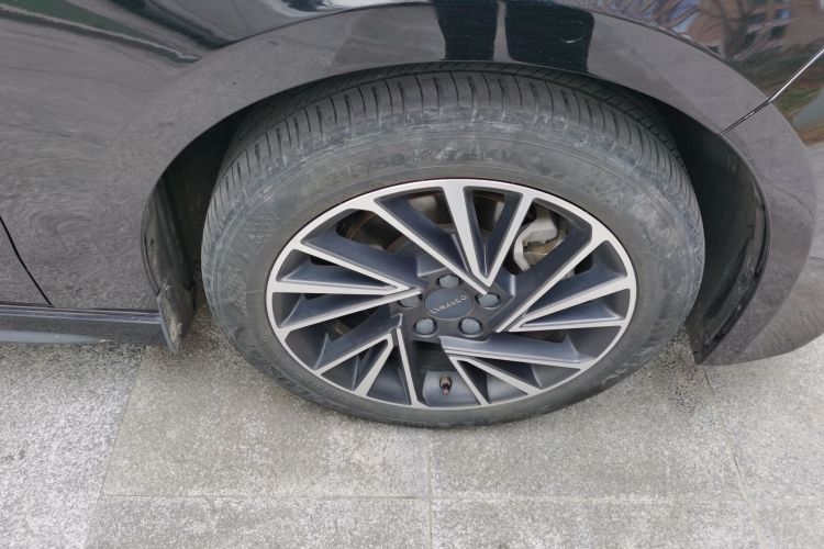 领克03 2021款 1.5TD DCT劲Plus车身外观10