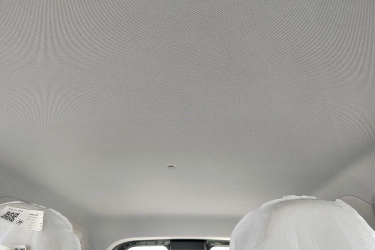 吉利银河 2025款 210km 熊猫骑士中控内饰22