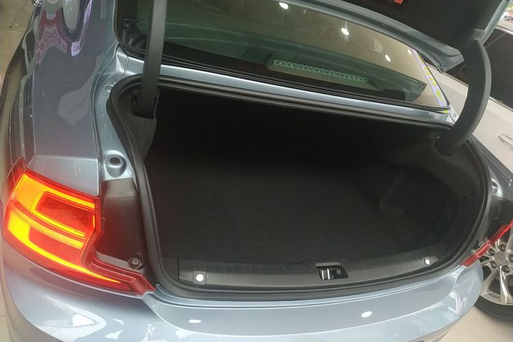 沃尔沃S90 2019款 T5 智远版局部细节23