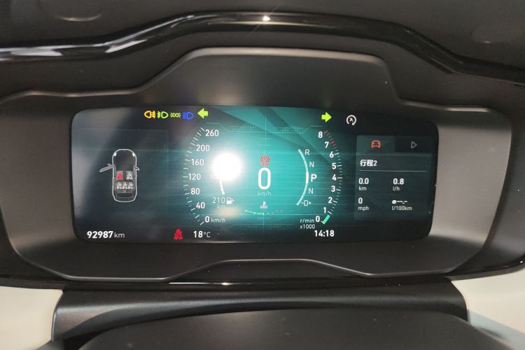 领克02 2019款 高能版 2.0T 自动两驱耀版 国VI中控内饰14