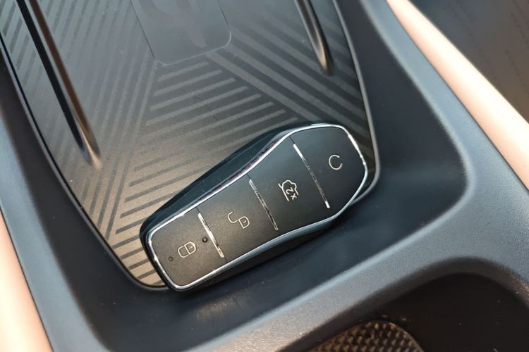 比亚迪 海鸥 2024款 荣耀版 305km 自由版中控内饰7001