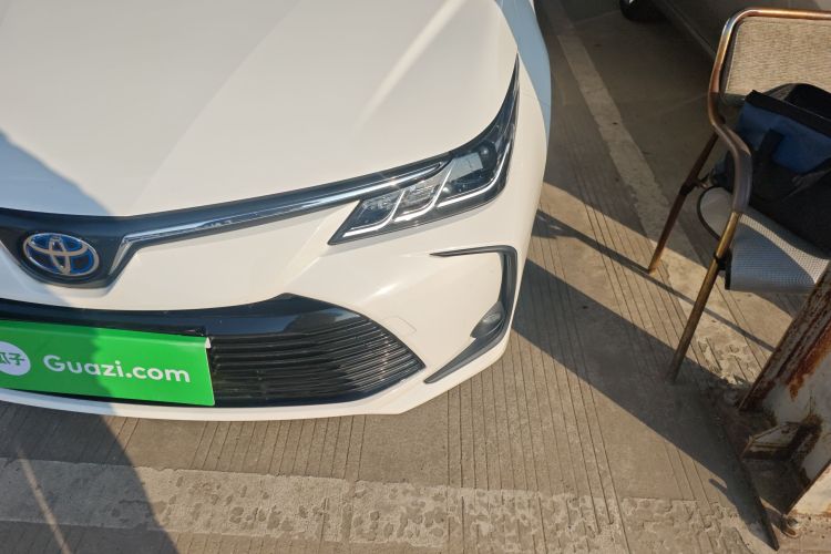 丰田 卡罗拉 2021款 双擎 1.8L E-CVT精英版局部细节36