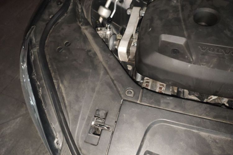 沃尔沃XC90 2020款 T5 智行豪华版 5座局部细节9006