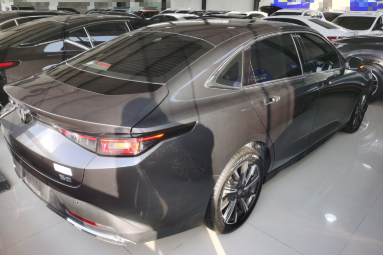 长安 逸动 2024款 1.5T GDI自动 旗舰型车身外观7