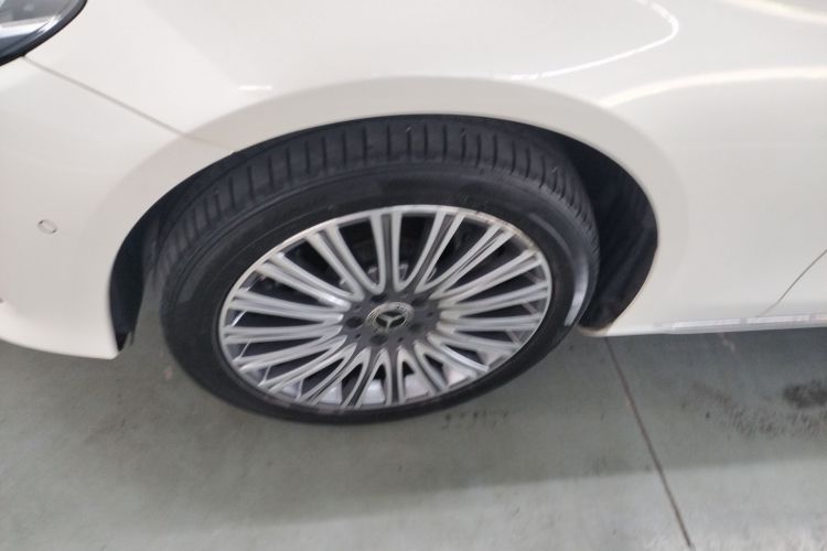 奔驰E级 2020款 E 300 L 豪华型车身外观6002