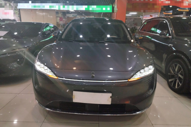 鸿蒙智行 智界R7 2025款 增程 251km Pro车身外观6001