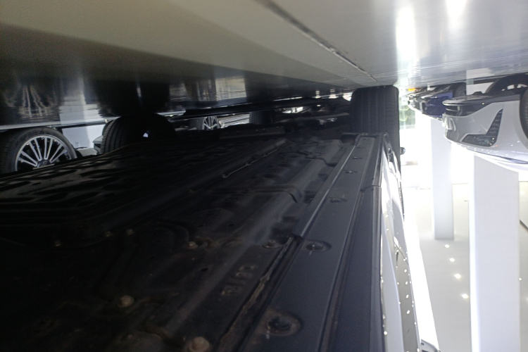 理想汽车 理想L8 2023款 Pro局部细节9002