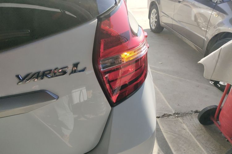 丰田 YARiS L 致炫 2019款 1.5E CVT魅动版 国VI车身外观9