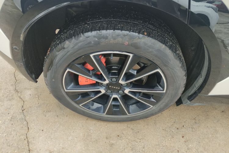 极氪X 2025款 五座长续航版车身外观6008