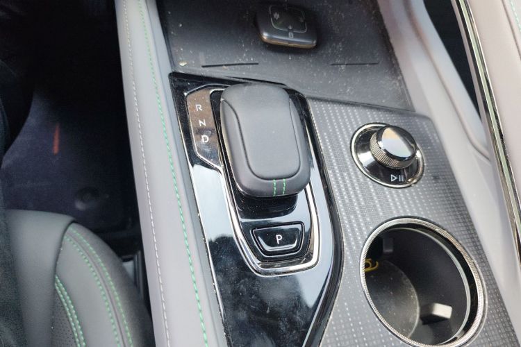 极氪001 2023款 ME版 100kWh局部细节18