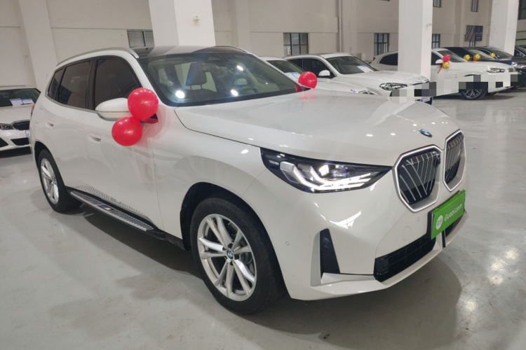 宝马X3 2025款 改款 xDrive25L 豪华套装车身外观6002