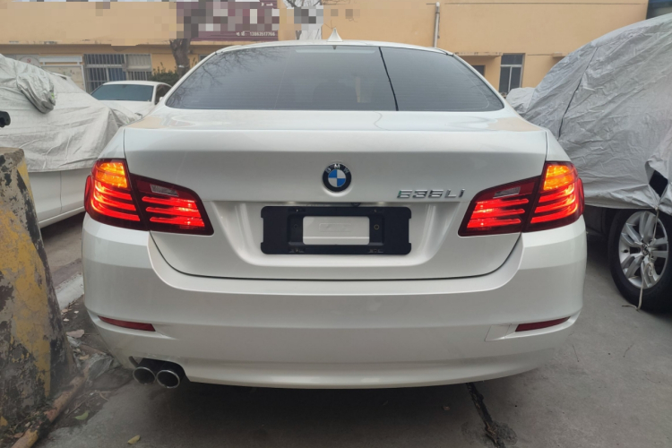 宝马5系 2014款 520Li 典雅型车身外观6