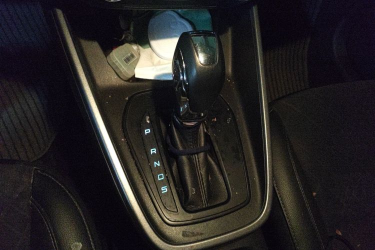 福特 福睿斯 2019款 1.5L 自动悦享型中控内饰18